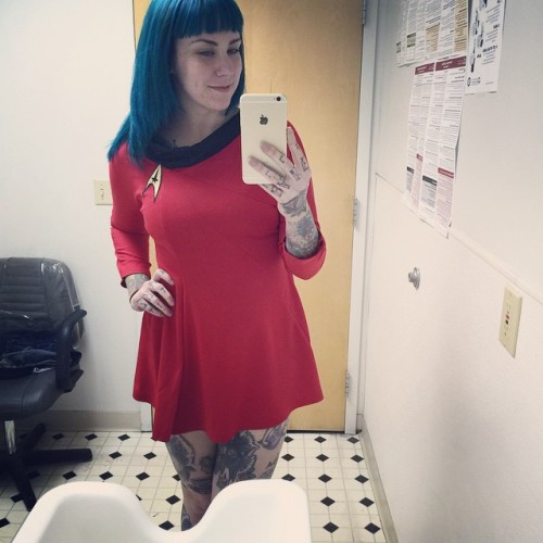 ai-hentai:  bookdrunkinlove:Lunch breaks for hemming starfleet dresses! So excited for tomorrow!  HECK YES