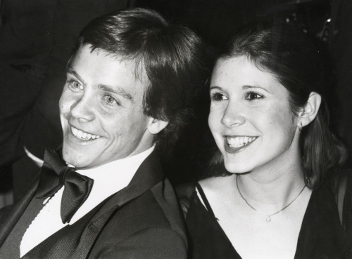 itshanxleia:How cute - Mark Hamill & Carrie Fisher