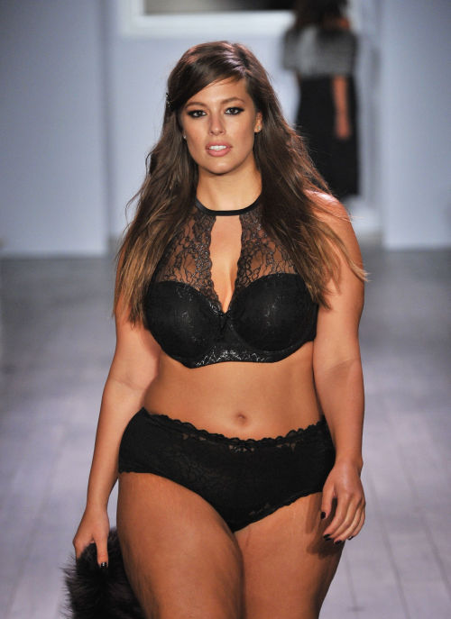 planetofthickbeautifulwomen2:   Ashley Graham steals the show at New York Fashion Week 2015 She’s the Plus Size Model of the Year so far being the first Plus Size Model to land on the cover of Sports Illustrated.  