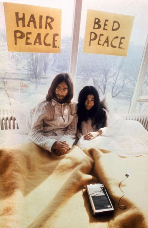 misanthrope1993:John Lennon and Yoko Ono on honeymoon in Amsterdam, spending a week in bed at the Hi