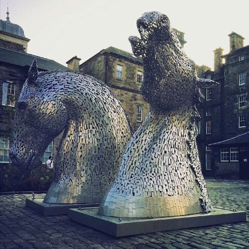 The mini Kelpies have arrived at the ECCI and the School of Geosciences #Edinburgh #thisisedinburgh 