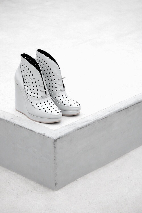 clickbytaste:  clickbytaste:shoes J. JS Lee