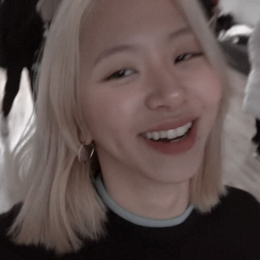 chaeyoung icons like if you...