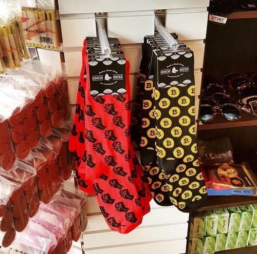 black-exchange:  Kimchi Socks  www.kimchisocks.com // IG: kimchisocks   ű.99  CLICK HERE for more black-owned businesses!  @dommebadwolff23
