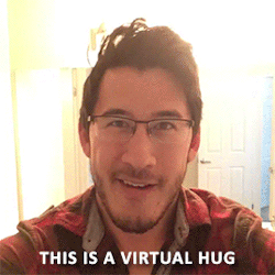 friendlyyelling:  This is a virtual hug, spread it to those who need it most! (x) 
