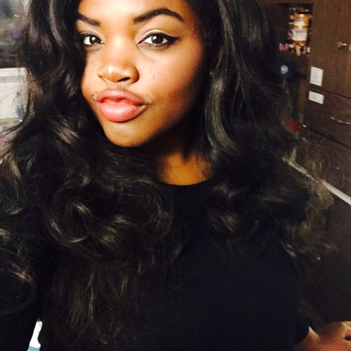 kiarasreign:  Tis the season of melanin 