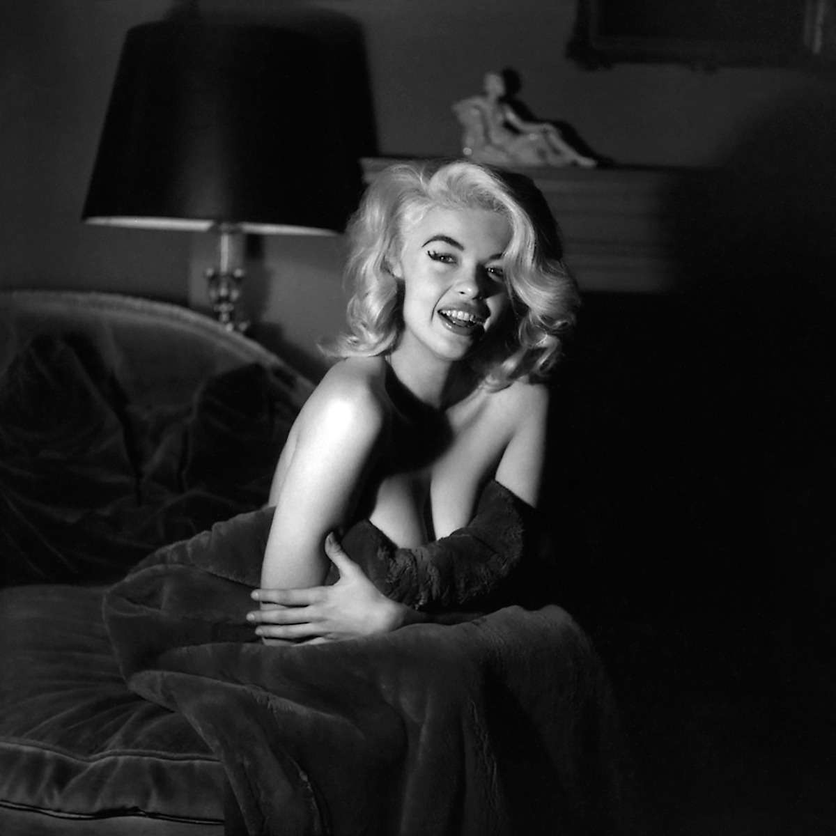 20th-century-man:  Jayne Mansfield / photo by Peter Basch. 