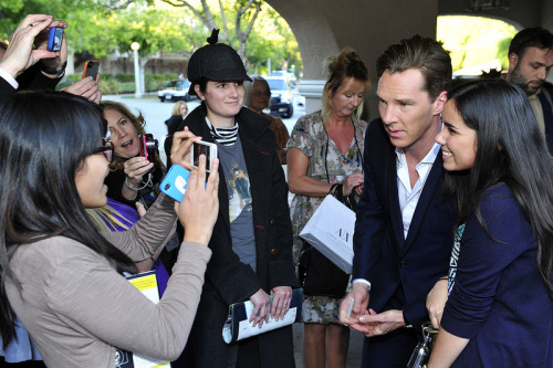 inspired-by-ben-cumberbatch: Sherlock Star Greets Fans Following PBSí MASTERPIECE “Sher