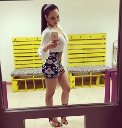 busty-babez:  Vivian Cepeda http://ift.tt/1OUTjZX