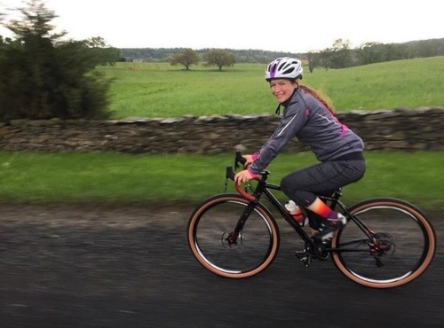 rodeo-adv-labs: This: @crokermom6 riding her #flaanimal. In the rain. Smiling. Makes us smile too. —