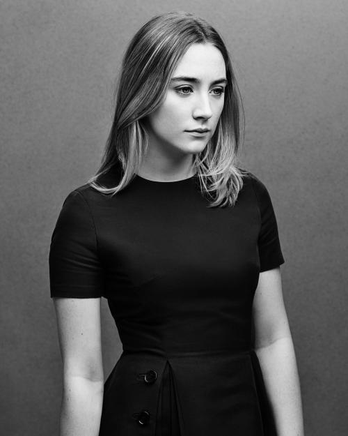 gentlemanboners:  Saoirse Ronan. https://www.snapchat.com/add/gentlemanboners 