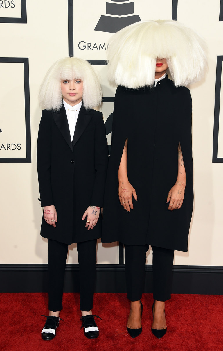 chandelierdancer:  Maddie Ziegler and Sia in Teen Vogue’s 10 Most Iconic Grammy