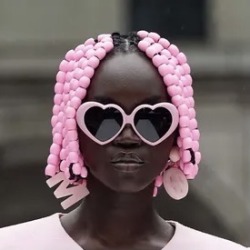 plumslices:Hair at Moschino S22