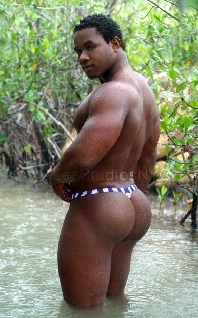 musclejaw:  perfectcockassandbody:    ASSFECTION !!!!!WWW.MUSCLEJAW@TUMBLR.COM 