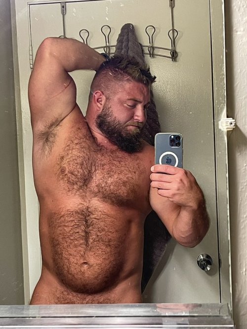 redhotrodhut: STOCKY.