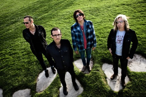 Chester Bennington Releases First EP With Stone Temple Pilots, Plots Future With Linkin ParkSTP&rsqu