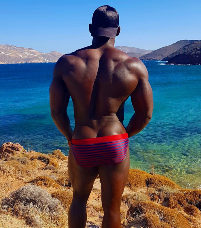 asskingz:  Ass of the day!!!