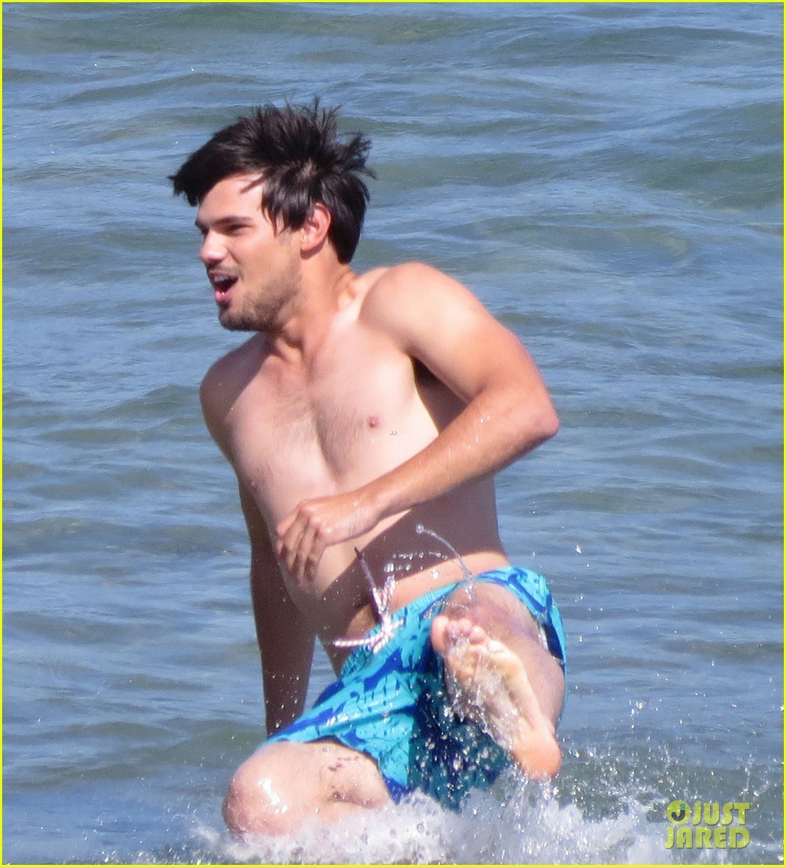 alekzmx:  Taylor Lautner