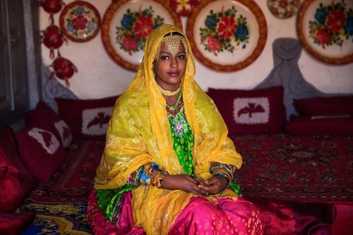 theatlasofbeauty:I photographed this folk dancer dressed in her performing outfit last year in Harar