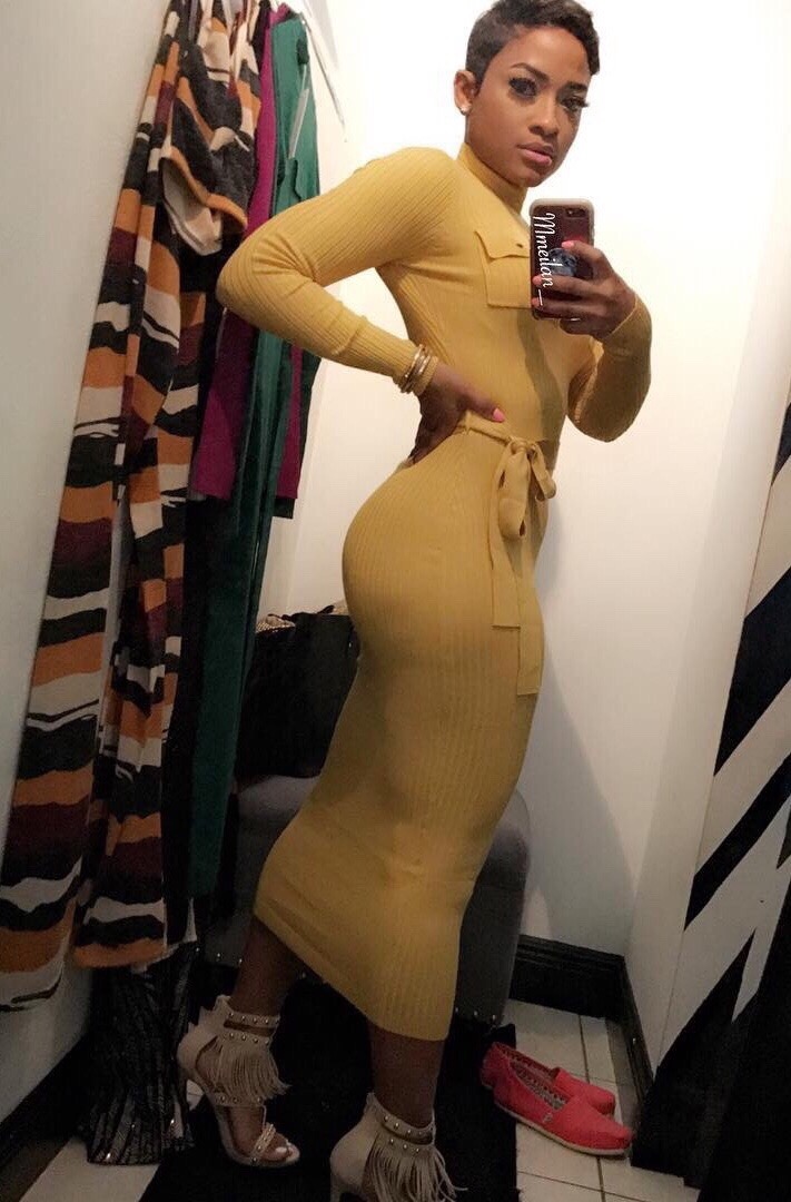 therespecttheydeserve:  Meii  SHE&rsquo;S WEARING THAT DAMNN DRESS!