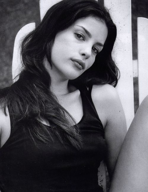 world-ethnic-beauty:    Liv Tyler   adult photos