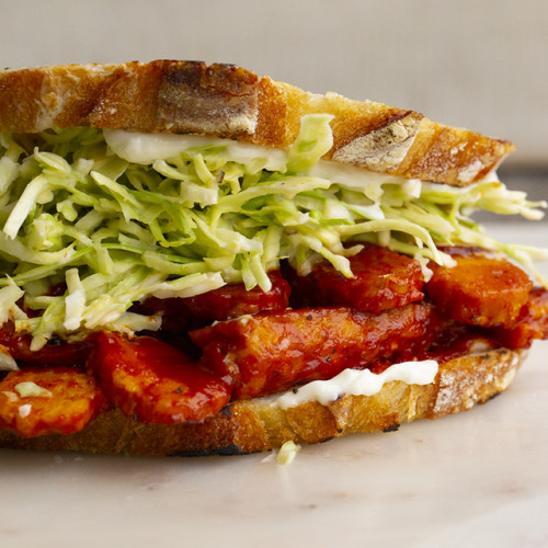 tinykitchenvegan: BBQ Tempeh + Creamy Slaw Sandwich