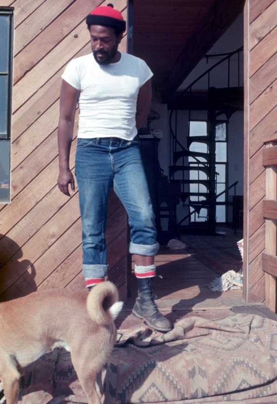 canadianbeerandpostmodernism:  Marvin Gaye at his home in Topanga Canyon, California