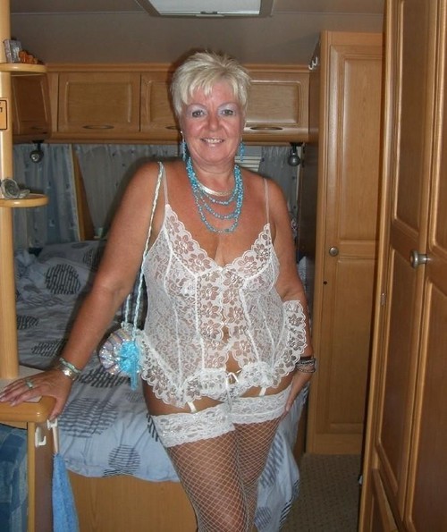 Porn Pics Grannies in Underwear