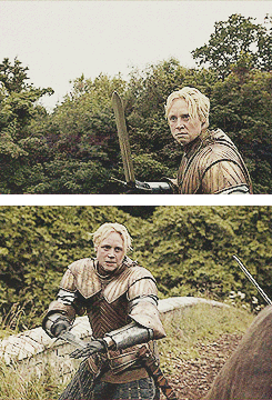 avorpalsword-deactivated2021022:   Steel met steel with a ringing, bone-jarring clang. Somehow Brienne had gotten her own blade out in time. Jaime laughed. “Very good, wench.” “Give me the sword, Kingslayer.”  “Oh, I will.” He sprang to his