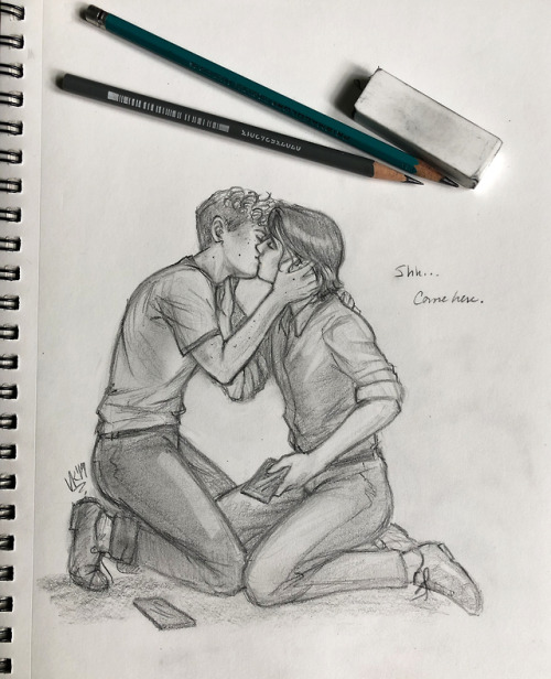 vkelleyart: Congratulations to @tbasilton-grimm-pitch and @sssnowing on their first kiss!  So if you