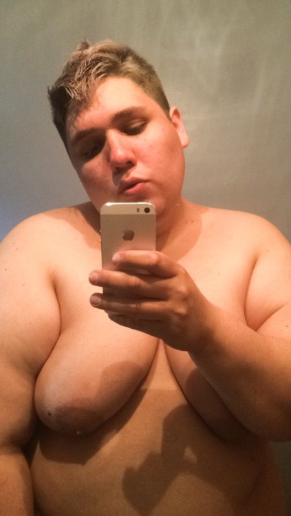 Sex chubbyboychronicles:  i’m spinning around pictures