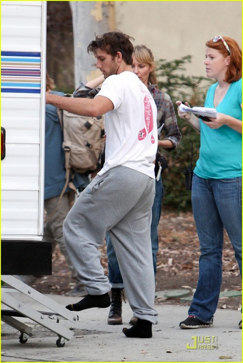 celebritysockpics:  Alex Pettyfer  