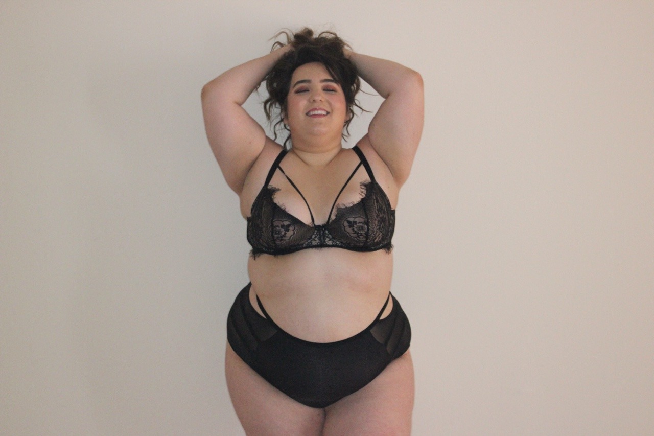 arplusfashion: I’m just a fat babe who likes lingerie