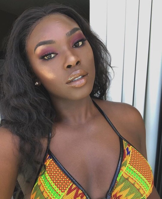 BEHOLD THE UNPARALLELED BEAUTY OF DARK SKIN BLACK WOMEN. YOU'RE WELCOME.