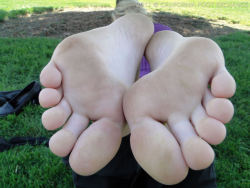 ilovegirlsoles