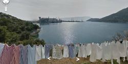 ssoledad:  I love it when I accidentally find something really beautiful on google street view. 