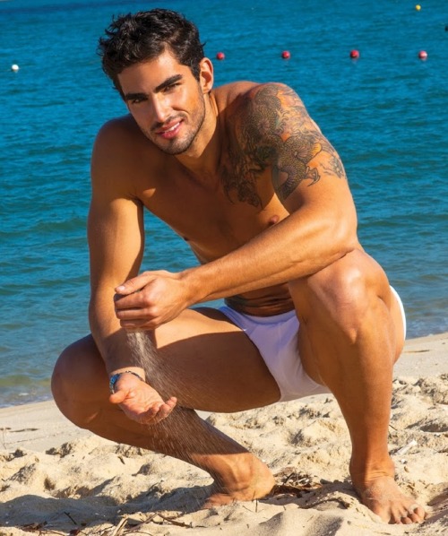 briefencounters4u:   Join BriefEncounters4u  FOLLOW my Underwear Blog AT:  http://briefencounters4u.tumblr.com/ briefencounters4u   Underwear-4-Everyone SUBMIT YOUR UNDERWEAR SELFIES TO: brief.encounters2012@hotmail.com 