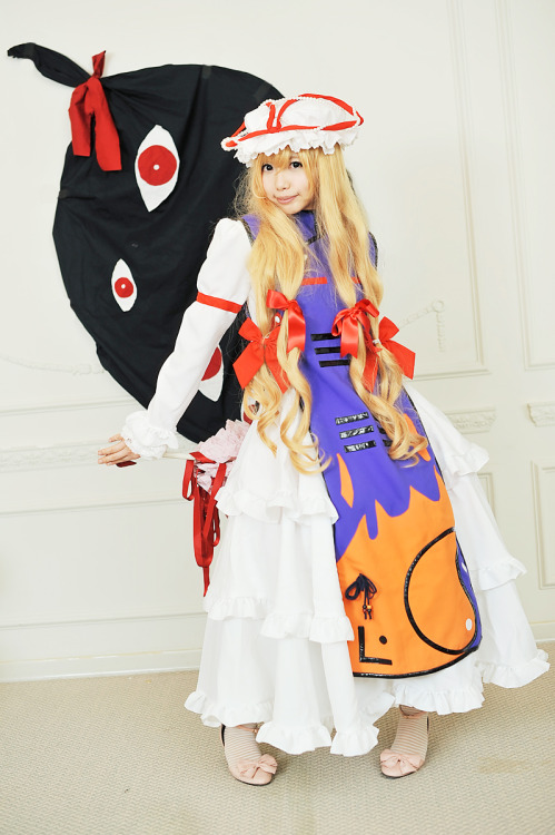 Touhou Project - Yakumo Yukari (Tenshi Myu) 1-2