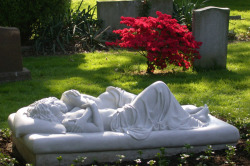 lesbianartandartists:  Patricia Cronin, Monument to a Marriage (installed at Woodlawn Cemetery, Bronx, NY), 2006  In Monument to a Marriage, Patricia Cronin disrupts another archive, the cemetery. Installed ‘for eternity’ in New York’s smartest