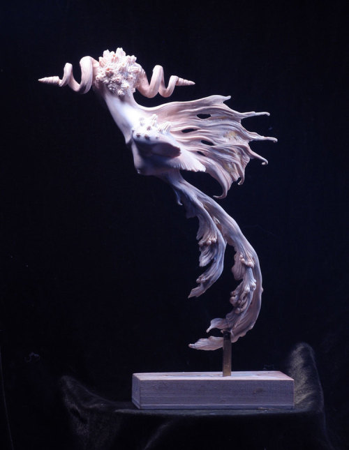 littlelimpstiff14u2:  The Graceful Sculptures of Forest Rogers Just a word here, for the moment. I studied stage design at Carnegie-Mellon University in Pittsburgh, PA, receiving an MFA in Costume Design. I make critters, both ‘fine’ and commercial.