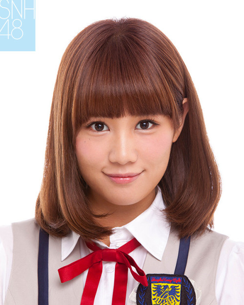 shanghai48: New official headshots of SNH48 宮澤佐江 Miyazawa Sae &amp; 鈴木まりや Suzuki Mariya!