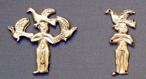 Mycenaean jewellery, possibly earrings, 16th c. BC