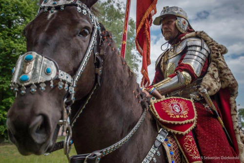 lamus-dworski:Polish Hussars (also known as Winged Hussars) from 17th century. Images © Sebastian Dz