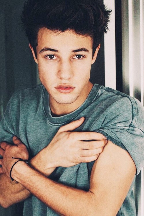 ★ ·.·´¯`·.·★ [ Cameron Dallas ] ★·.·´¯`·.·★