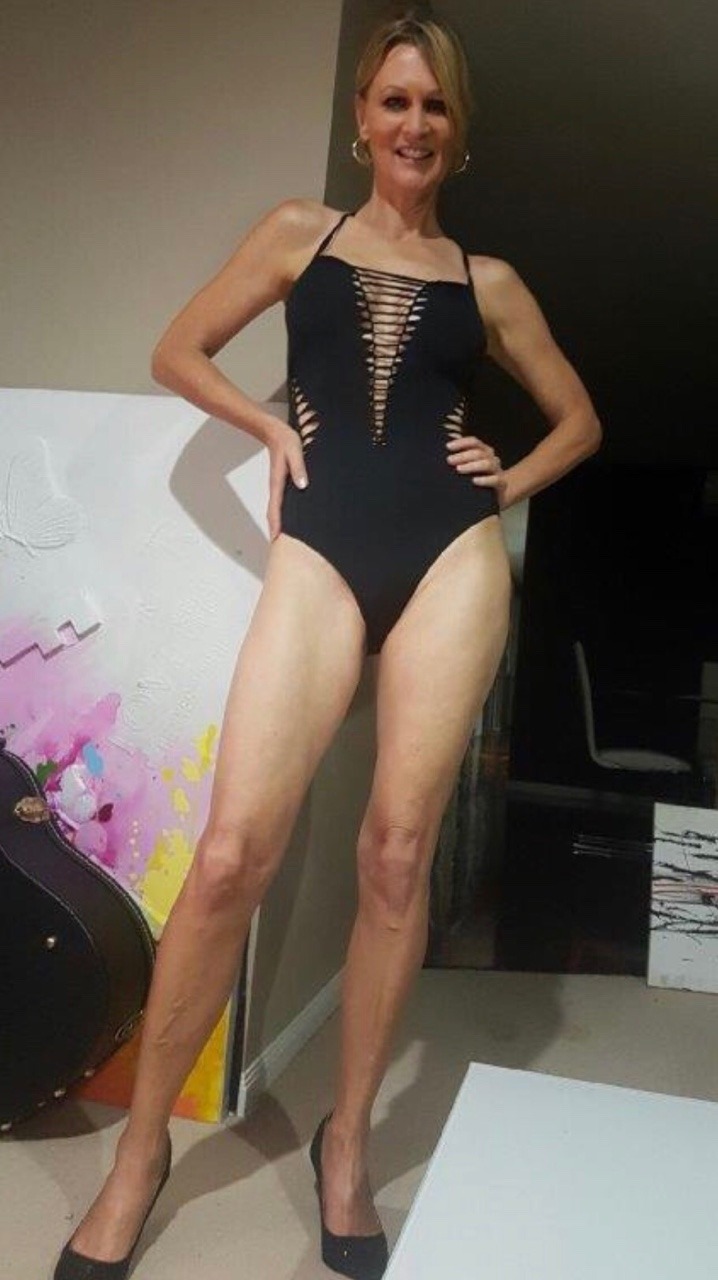 exposedfullywivesandgirlfriends:  Another sexy blonde milf! If you want to submit