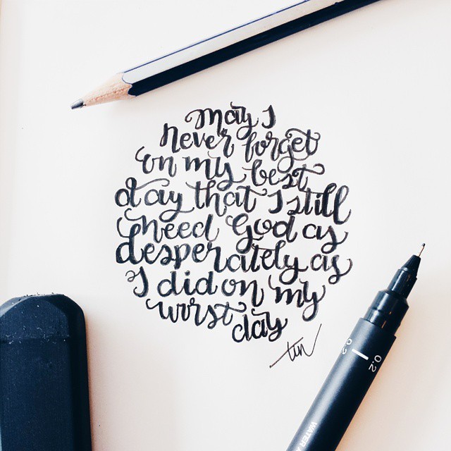 tinperez:
“Inspired by @lorraineloots art for ants. But I have to go smaller!!!! 🐜🐜🐜 #thedailytype #vscocam #calligraphy #typography #lettering
”