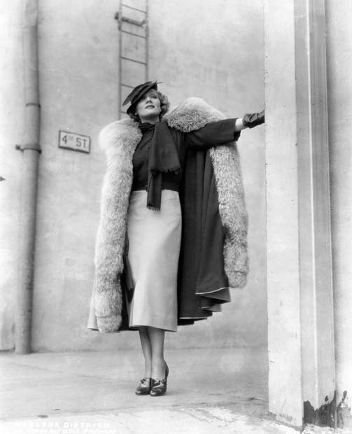 cantgetanygayer:  Marlene Dietrich 