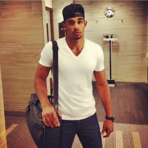itsmeboiwonder:Eye Candy Central 🤗😵😍💓💙💚💛💜👀🍬🙌🏾🙌💎🔥💯 