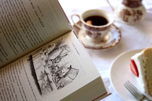 madeofdreamsandblood:  Being and becoming su We Heart It. http://weheartit.com/entry/51504097/via/Taguhi