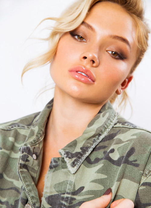 NATALIE ALYN LINDGalore Magazine (2018)